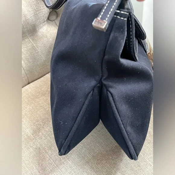Fendi Navy Blue Fold-Over Baguette Bag - Picture 13 of 15